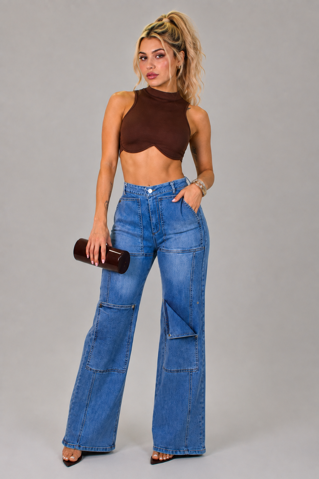 Women's High-Rise Wide-Leg Cargo Jeans with Pockets